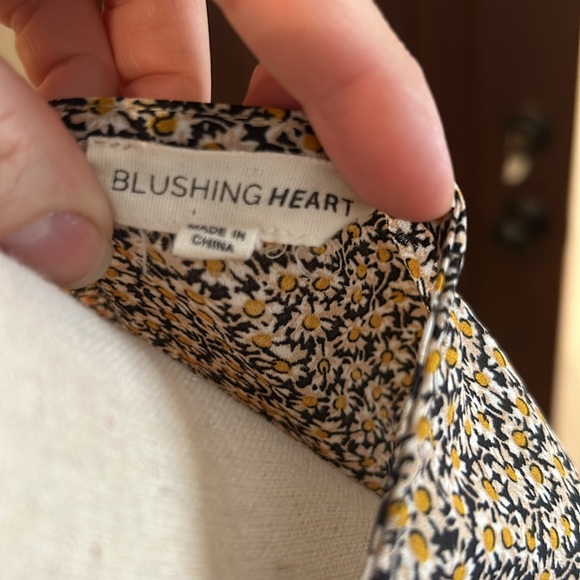 Daisy Wrap Around 40s Style Ruffle Dress - Picture 13 of 13